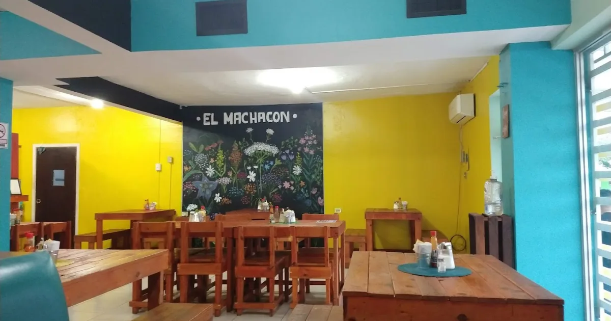 El Machacón