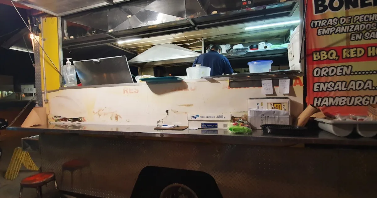 Mr. Burger Food Truck