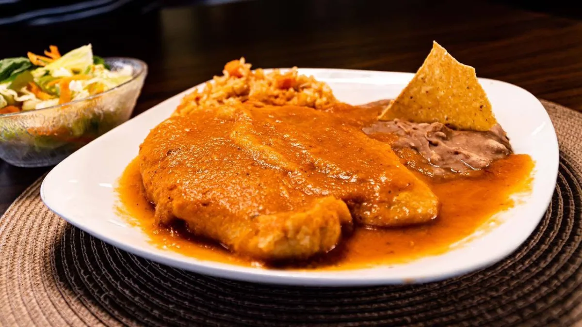 Chiles rellenos — Cocina Alfaro, San Luis Río Colorado