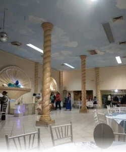 César Palace Salon