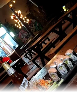 Roll Roll Sushi & More